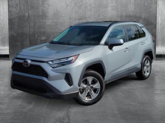 Used 2024 Toyota RAV4 XLE image 1