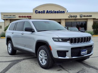 New 2025 Jeep Grand Cherokee L Laredo image 1