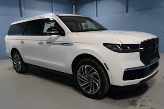 New 2025 Lincoln Navigator L Reserve image 1