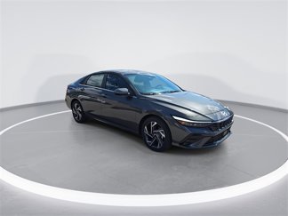 New 2025 Hyundai Elantra SEL video 2