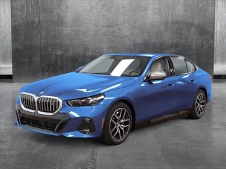 New 2026 BMW i5 eDrive40 w/ Premium Package image 1