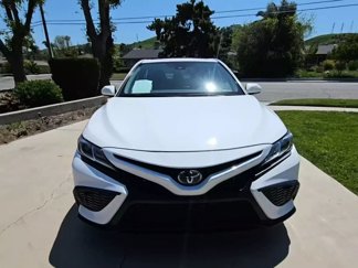 Used 2022 Toyota Camry SE image 1