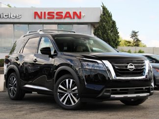 New 2025 Nissan Pathfinder Platinum image 1
