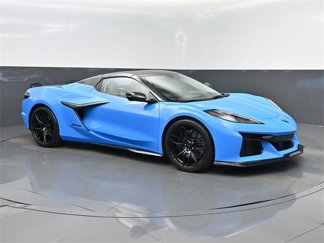 Used 2025 Chevrolet Corvette Z06 image 1