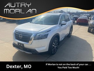New 2025 Nissan Pathfinder Platinum image 1