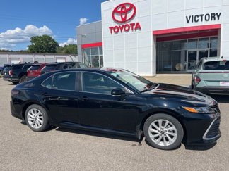 Used 2024 Toyota Camry LE image 1