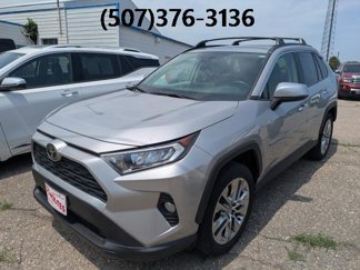 Used 2020 Toyota RAV4 XLE Premium image 1