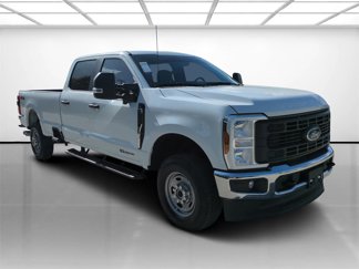 Used 2025 Ford F350 XL w/ 360-Degree Camera Package image 1