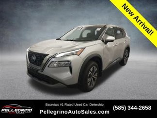Used 2021 Nissan Rogue SV image 1