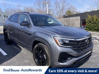 New 2025 Volkswagen Atlas Cross Sport SEL R-Line image 1