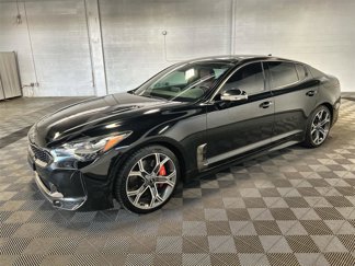 Used 2018 Kia Stinger GT1 image 1