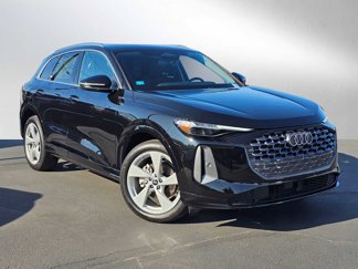 New 2025 Audi Q5 Prestige image 1