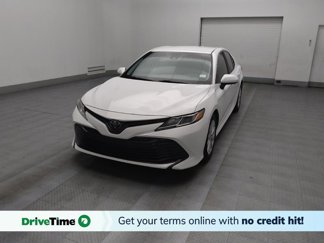 Used 2019 Toyota Camry LE image 1