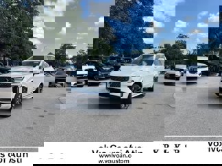 New 2026 Volvo XC90 B5 Plus image 1