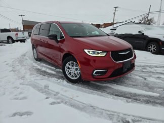 New 2025 Chrysler Pacifica Select image 1