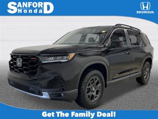 New 2025 Honda Pilot TrailSport image 1