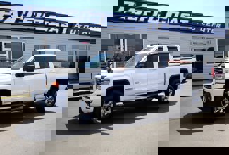 Used 2019 GMC Sierra 3500 SLT image 1