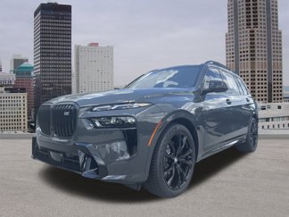 New 2026 BMW X7 M60i image 1