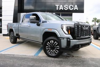 New 2025 GMC Sierra 2500 Denali Ultimate image 1