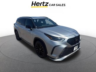 Used 2024 Toyota Highlander XSE image 1