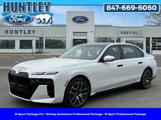 Used 2023 BMW 760i xDrive image 1