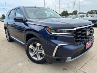 New 2025 Honda Pilot EX-L image 1