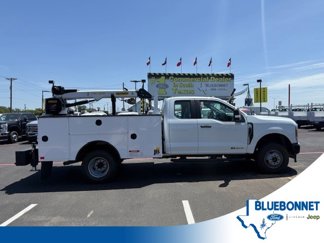 New 2025 Ford F350 XL image 1