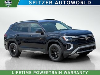 New 2025 Volkswagen Atlas Peak Edition SE image 1