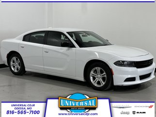 Used 2023 Dodge Charger SXT image 1