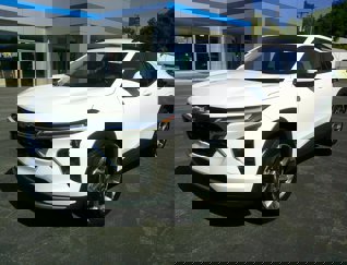 New 2025 Chevrolet Trax LT image 1