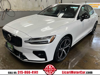 Used 2024 Volvo S60 B5 Ultimate image 1