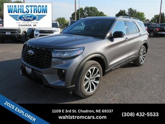 Used 2025 Ford Explorer ST-Line image 1