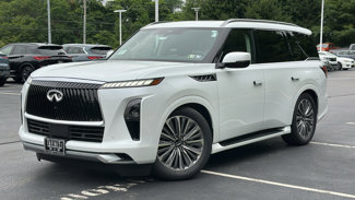 New 2025 INFINITI QX80 Luxe image 1