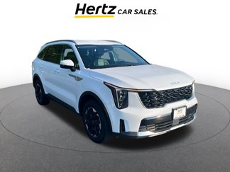 Used 2024 Kia Sorento S image 1