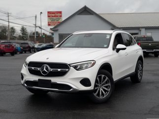 Used 2023 Mercedes-Benz GLC 300 4MATIC image 1