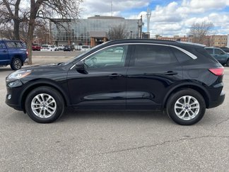 Used 2022 Ford Escape SE image 1