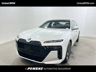 New 2026 BMW 750e xDrive w/ Premium Package image 1