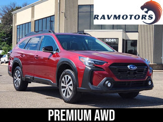 Used 2024 Subaru Outback Premium image 1