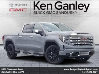 New 2025 GMC Sierra 1500 Denali w/ Technology Package image 1