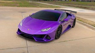 Used 2020 Lamborghini Huracan EVO image 1