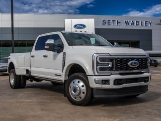 Used 2025 Ford F450 Platinum image 1