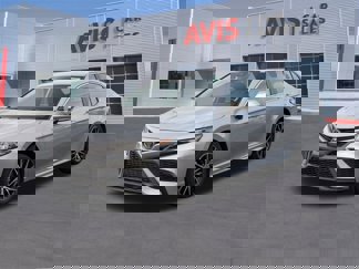Used 2024 Toyota Camry SE image 1