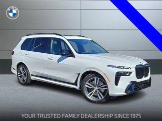 New 2025 BMW X7 M60i image 1