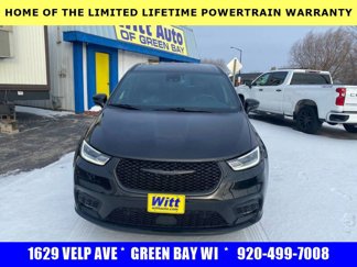 Used 2022 Chrysler Pacifica Touring-L w/ Uconnect Theater Family Group image 1