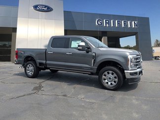 New 2025 Ford F350 Lariat image 1