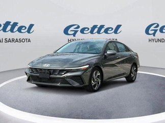New 2025 Hyundai Elantra Limited image 1