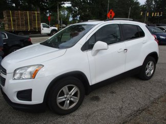 Used 2016 Chevrolet Trax LT w/ LT Sun and Sound Package image 1