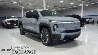 New 2026 Chevrolet Silverado EV LT video 1