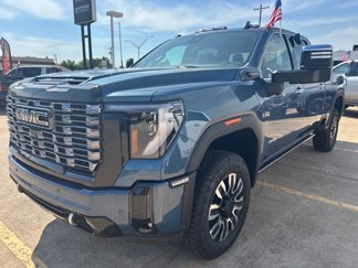 New 2025 GMC Sierra 2500 Denali Ultimate image 1