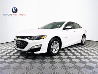 Used 2023 Chevrolet Malibu LT image 1